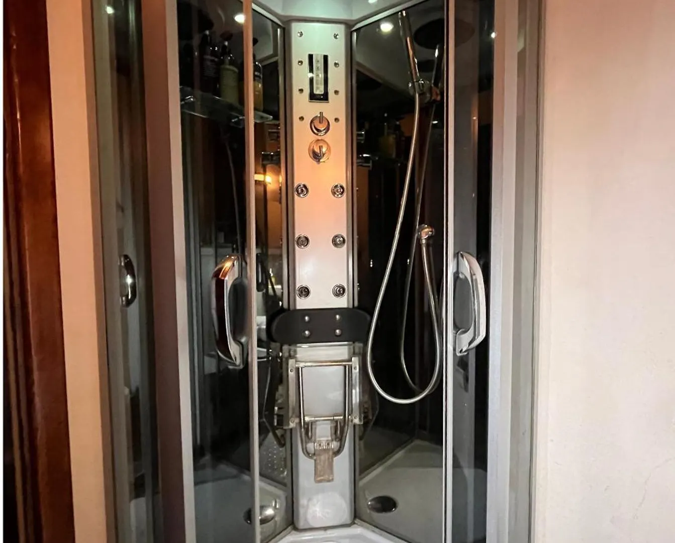 Locanda Il Sigillo B&B E Ristorante 0*, Rosignano Marittimo Italy
